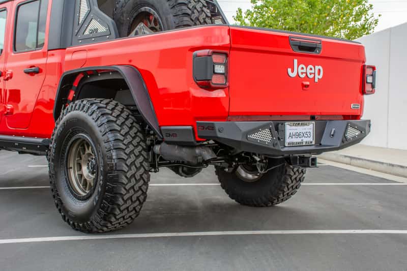 DV8 Offroad — DV8 Offroad 2019+ Jeep Gladiator Bedside Sliders
Rock Sliders - view 8