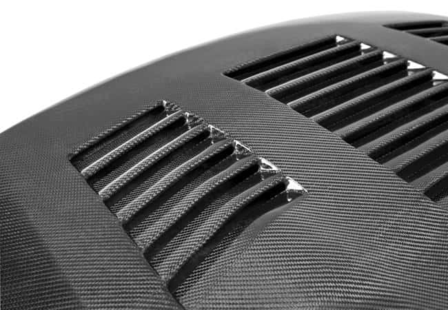 Seibon — Seibon 09-12 Nissan GTR R35 GTII-Style Carbon Fiber Hood - view 17