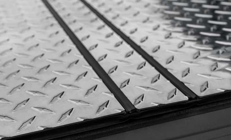 Access — Access LOMAX Tri-Fold Cover 2022 Nissan Frontier w/ 5ft Bed - Diamond Plate - view 10