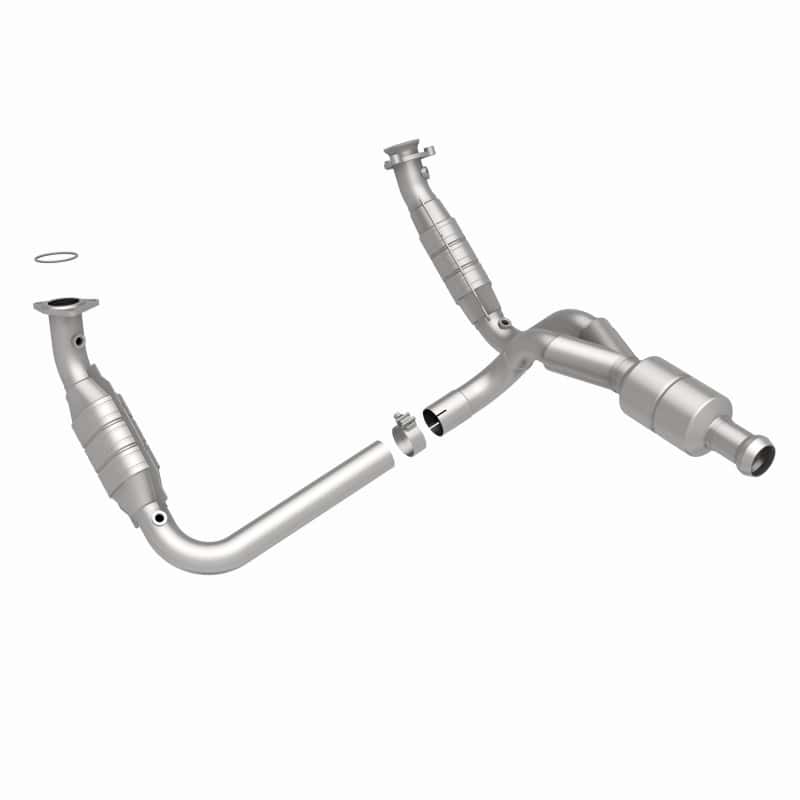 Magnaflow — MagnaFlow Conv Direct Fit 10-13 GMC Sierra 1500 V6 4.3L
California - view 14