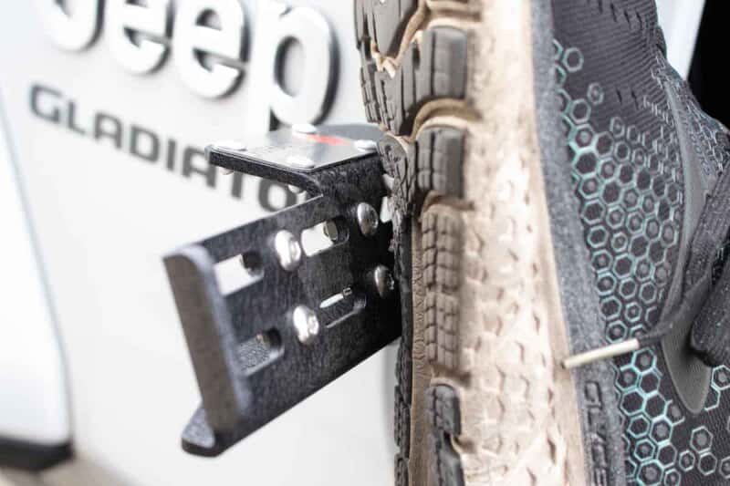 Fishbone Offroad — Fishbone Offroad 2007+ Jeep Wrangler/Gladiator Steel - Black Foot Peg Set - view 10