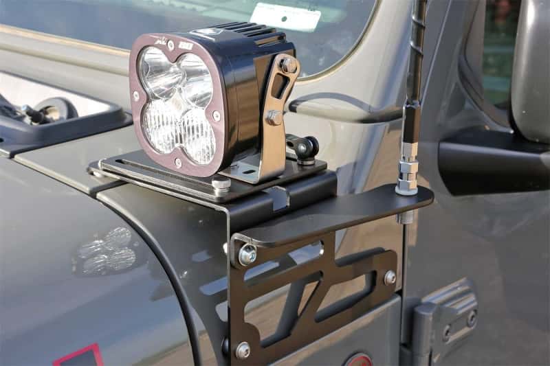 Fabtech — Fabtech 18-21 Jeep JL/JT Antenna Light Bracket Kit (Adjustable) - view 3
