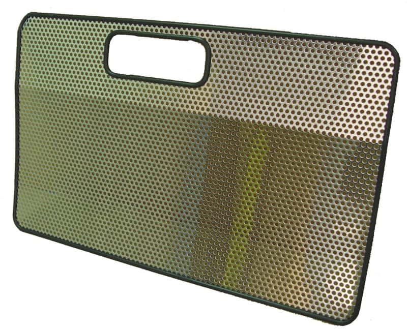 Rugged Ridge — Rugged Ridge 97-06 Jeep Wrangler Stainless Steel Radiator Bug Shield
OFFROAD_EXTERIOR
Grille Screen - view 1