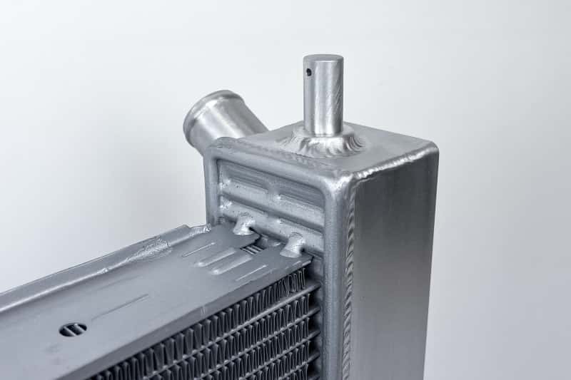 CSF — CSF 05-13 Chevrolet Corvette C6 (Not 11-13 Z06/ZR1/427) High Performance All-Aluminum Radiator
CSF Radiator - view 5