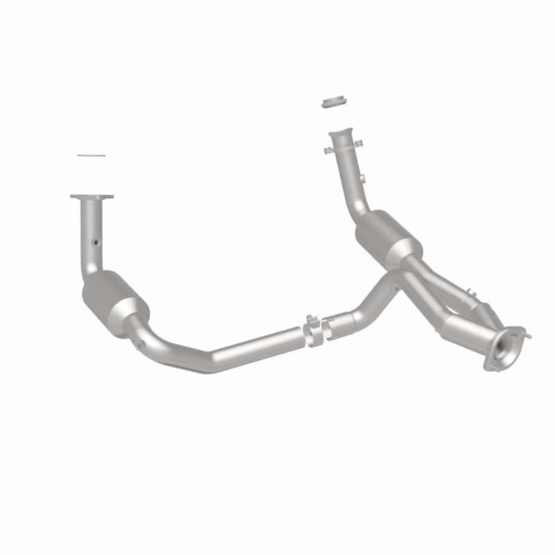 Magnaflow — MagnaFlow Conv Direct Fit OEM 2005 GMC Sierra/Chevrolet Silverado 1500/Cadillac Escalade Underbody
California - view 15