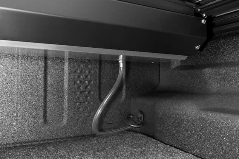 Rugged Ridge — Rugged Ridge Armis Retractable Locking Bed Cover w/o Trail Rails 20-21 Jeep Gladiator JT
Tonneau Cover
OFFROAD_TOPS - view 8