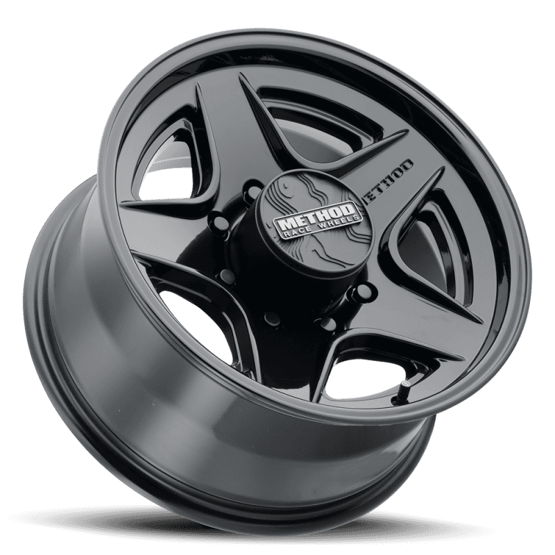 Method Wheels — Method MR319 18x9 18mm Offset 8x6.5 BP 130.81mm CB Gloss Black Wheel - view 2