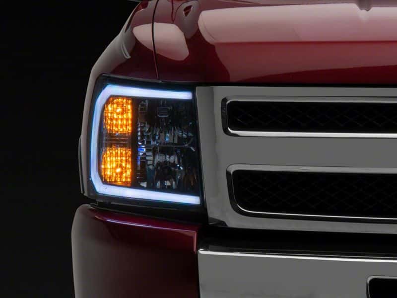 Raxiom — Raxiom 07-13 Chevrolet Silverado 1500 Axial Headlights w/ SEQL LED Bar- Blk Housing (Clear Lens)
Headlights - view 7