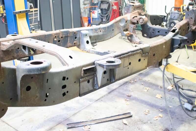 RustBuster — Rustbuster Center Cab Mount - view 4