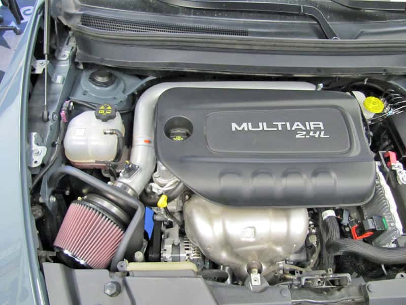 K&N Engineering — K&N 14-15 Jeep Cherokee 2.4L L4 High Flow Performance Intake Kit
Performance Air Inta
Air Intake System - view 5