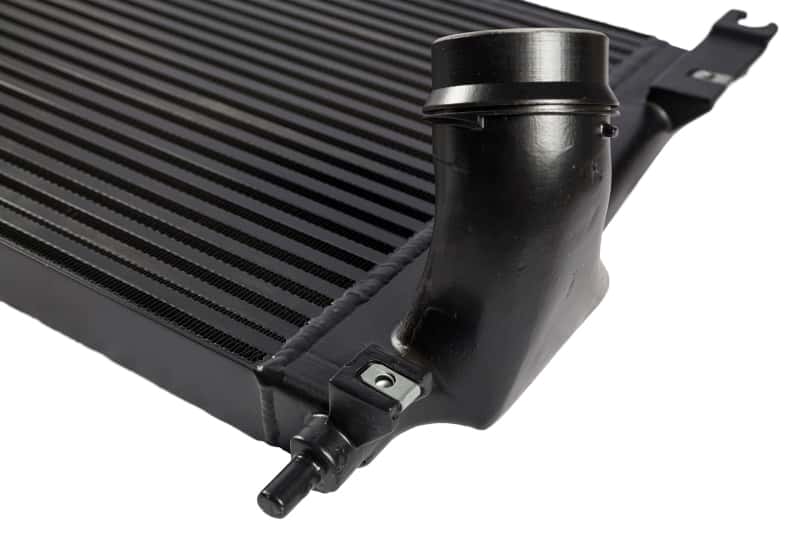 CSF — CSF 06-10 Chevrolet Silverado 6.6L Turbo Diesel Charge-Air-Cooler
CSF Intercooler - view 3