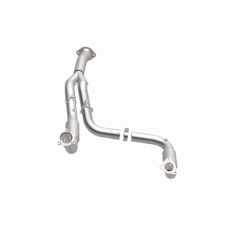 Magnaflow — Magnaflow 11-15 Chevrolet Silverado 2500 HD 6.0L Direct Fit Converter
California - view 25