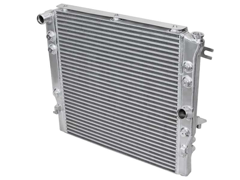 aFe — aFe BladeRunner GT Series Bar and Plate Radiator w/ Black Hoses 07-11 Jeep Wrangler (JK) V6 3.8L
BladeRunner Radiator - view 2