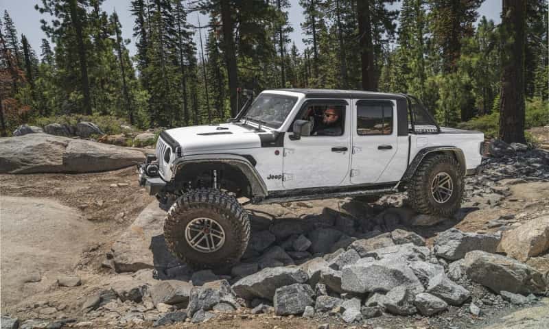 AVS — AVS 2018 Jeep Wrangler Unlimited (4-Door) Ventvisor Outside Mount Window Deflectors 4pc - Smoke
Side Window Vent
VENTVISOR 4PC - view 2