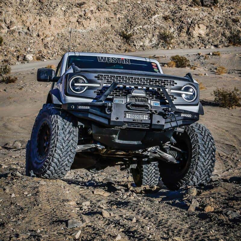 Westin — Westin 21-25 Ford Bronco (Excl. Sport) XTS Angular Bull Bar - Tex. Blk
Bull Bar - view 4