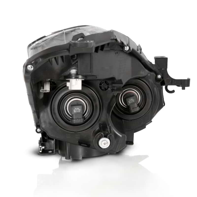 ANZO — ANZO 2010-2013 Nissan Altima Projector Headlight Black (Halogen Type)
Head Light Set
HdLtSet - view 2