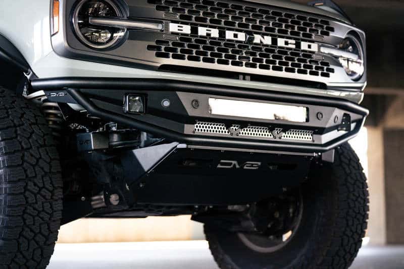 DV8 Offroad — DV8 Offroad 21-22 Ford Bronco Competition Series Front Bumper - view 4