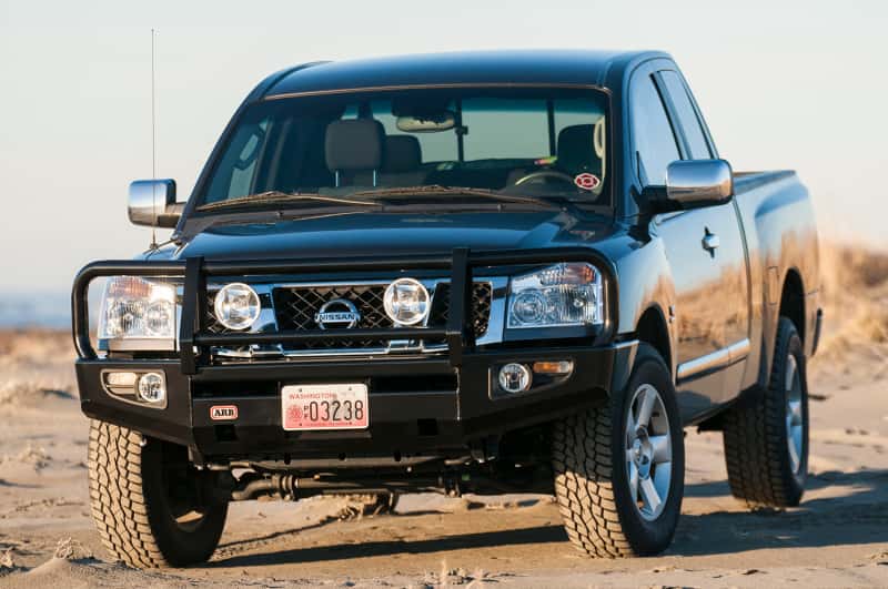 ARB — ARB Combar Suit ARB Fog Nissan Titan/Armada 04-11
Combination Bumper - view 3