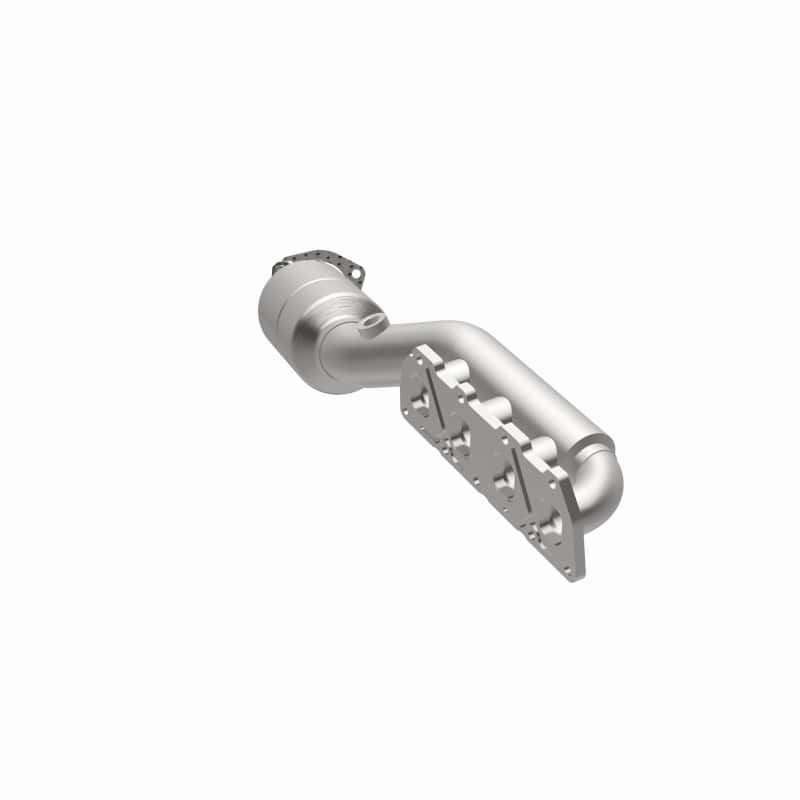 Magnaflow — Magnaflow Conv DF 02-04 Volkswagen Passat 4.0L
California - view 23