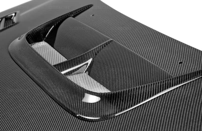 Seibon — Seibon 98-01 Subaru Impreza/WRX/STI (GC6/8) CW-Style Carbon Fiber Hood - view 3