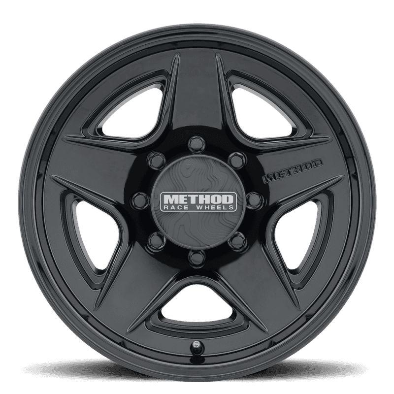 Method Wheels — Method MR319 18x9 18mm Offset 8x6.5 BP 130.81mm CB Gloss Black Wheel - view 3