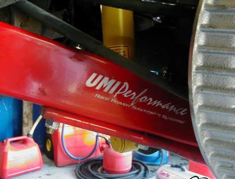 UMI Performance — UMI Performance 78-96 GM B-Body Upper & Lower Control Arm Kit
Control Arm Set - view 3