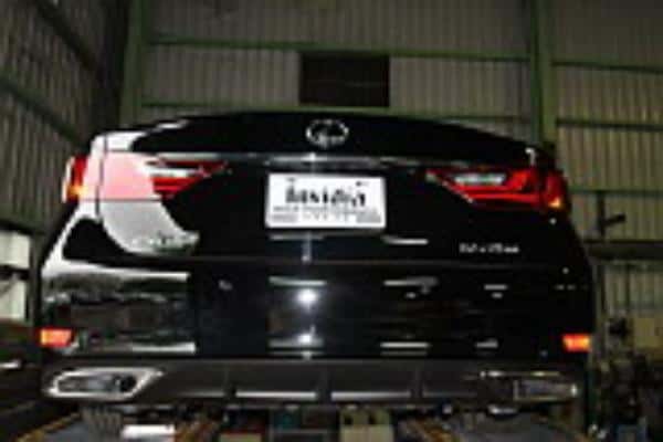 Invidia — Invidia 12+ Lexus GS350 Q300 Axle-Back Exhaust - view 2
