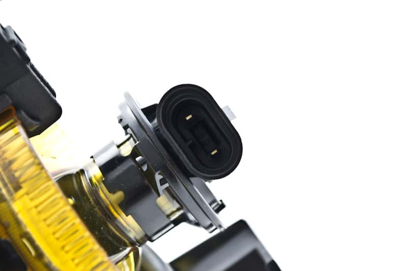 Hella — Hella 2006-2010 Volkswagen Passat Fog Light Assembly Right
Fog Lamp Assy RH - view 6