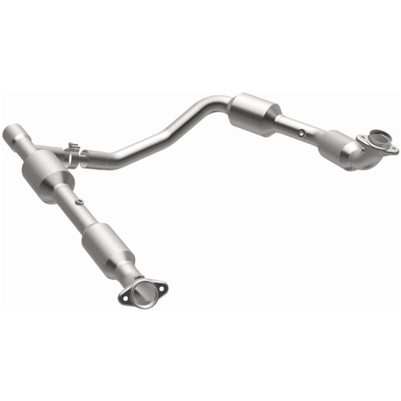 Magnaflow — MagnaFlow Conv Direct Fit 05-06 Ford E-350 Super Duty 5.4L
California - view 3