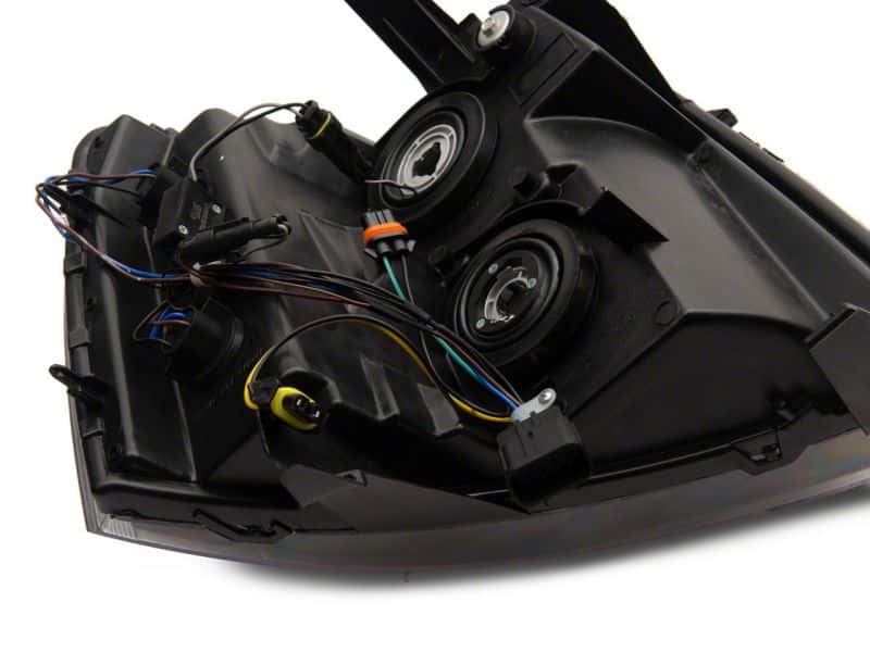 Raxiom — Raxiom 07-13 Chevrolet Silverado 1500 Axial Series Headlights w/ LED Bar- Blk Housing (Clear Lens)
Headlights - view 8