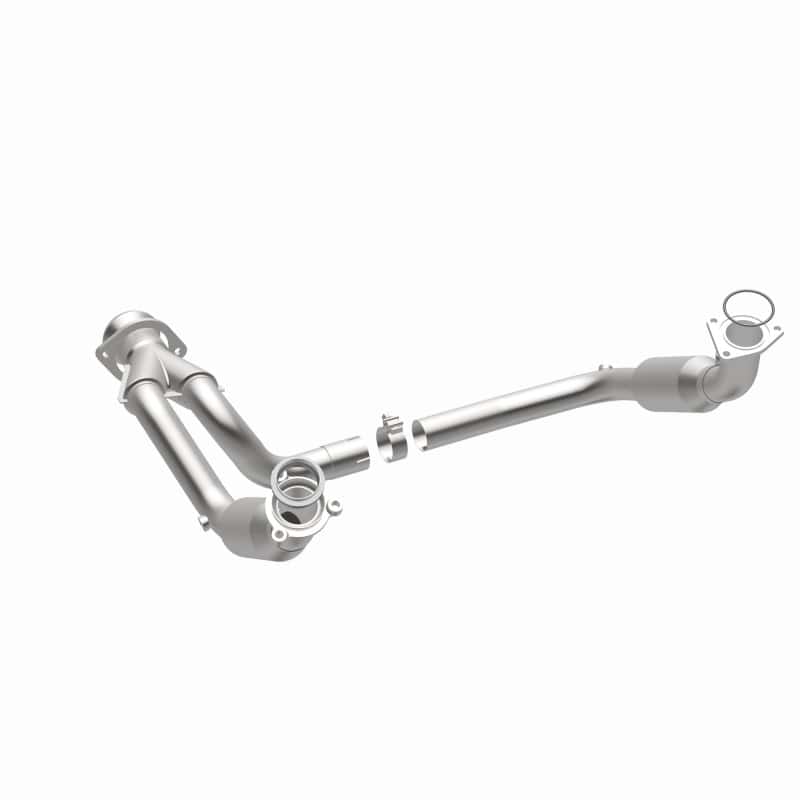 Magnaflow — MagnaFlow Conv DF 2007-2008 Cadillac Escalade 6.2L
California - view 23