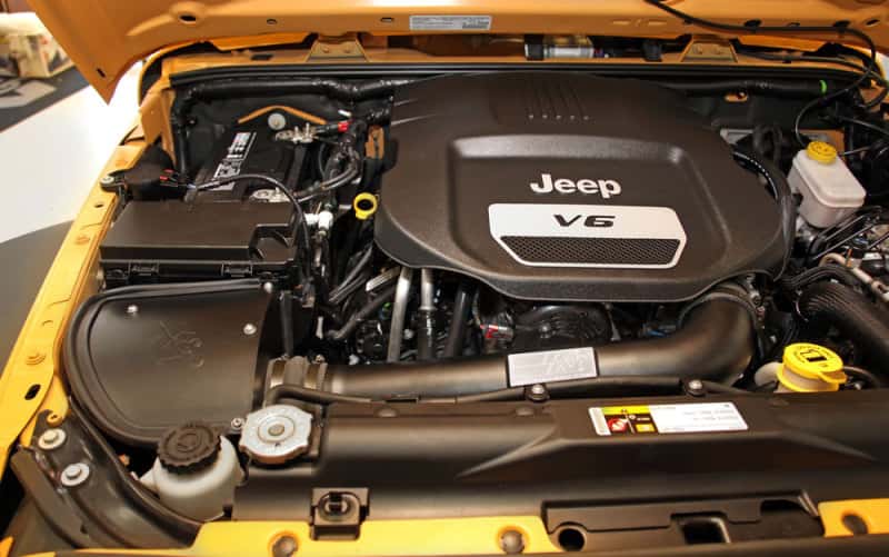 K&N Engineering — K&N 71 Series Performance Intake Kit for 12-18 Jeep Wrangler 3.6L V6 (12-15 CARB Approved)
Performance Air Inta
Air Intake System - view 6