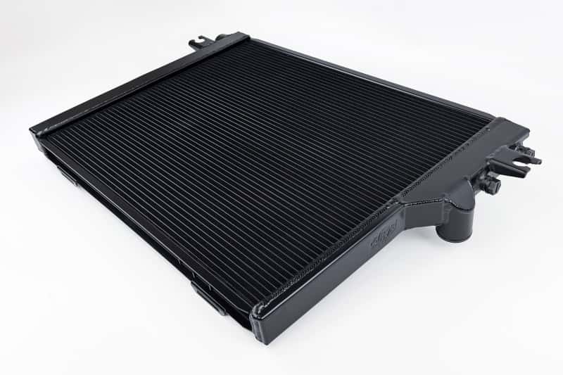 CSF — CSF BMW E28 M5 (US and Euro) / E24 M635CSi / E24 M6 High-Performance Radiator
CSF Radiator - view 3