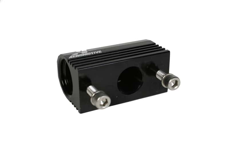 Aeromotive — Aeromotive 05-06 Ford 4.6L Fuel Rail Pressure Sensor Adapter Log (-08 AN inlet / outlet)
Fitting - view 5