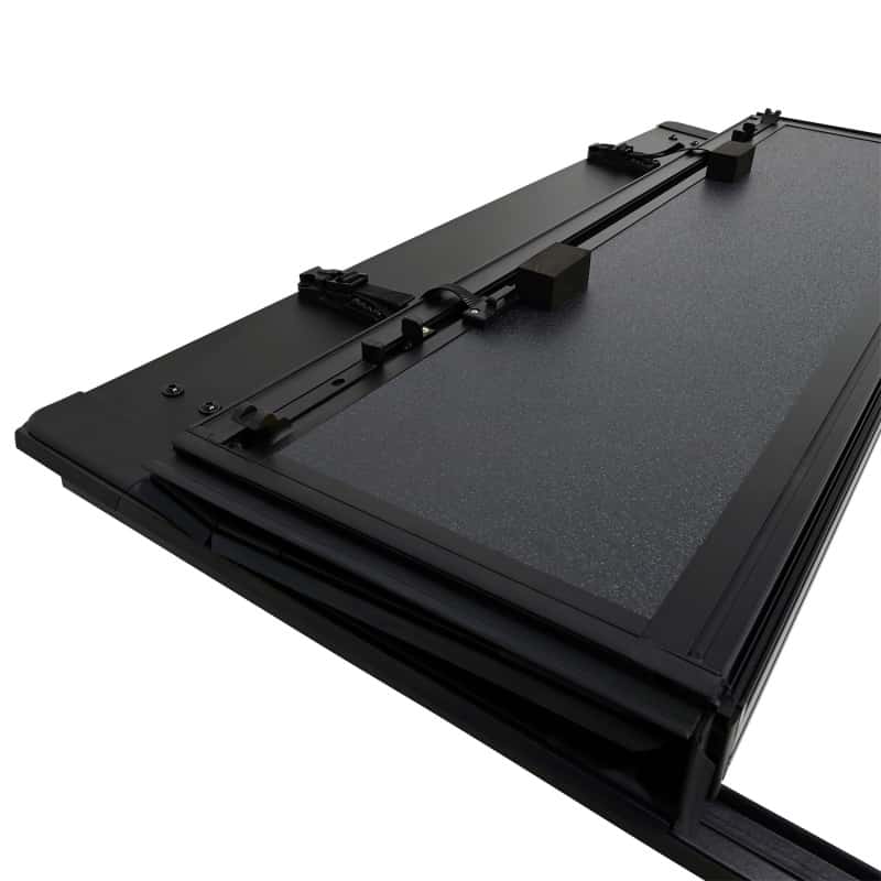 Westin — Westin 20-26 Chevrolet/GMC 2500HD 3500HD 6ft. 9in. Bed Hard Tri-Fold Tonneau Cover - Black
HT-F Tonneau Cover - view 9