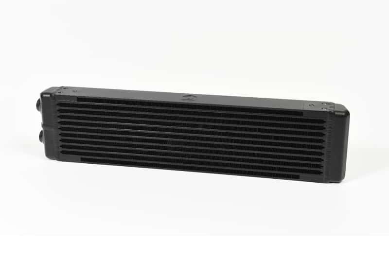 CSF — CSF Universal Dual-Pass Oil Cooler (RS Style) - M22 x 1.5 - 24in L x 5.75in H x 2.16in W
CSF Oil Cooler - view 1