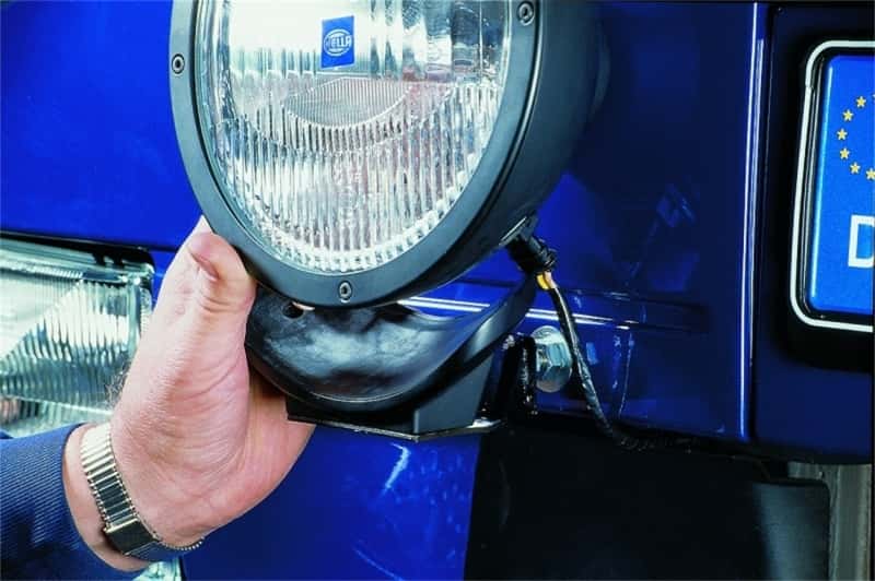 Hella — Hella Rallye 4000 series BlackEuro Beam 12V Halogen Lamp with Position Lamp - view 25