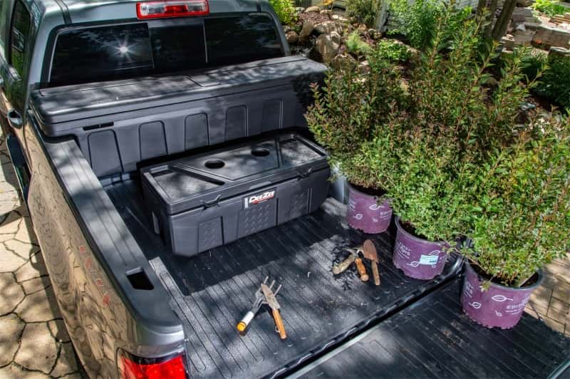 Dee Zee — Dee Zee Universal Tool Box - Specialty Crossover Toolbox Plastic Mid Size
ToolBxTrkBedRTR - view 13