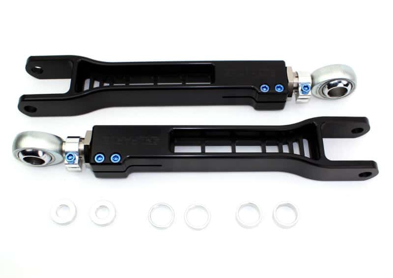 SPL Parts — SPL Parts 2008+ Nissan GTR (R35) Rear Traction Links
Control Arms - view 4