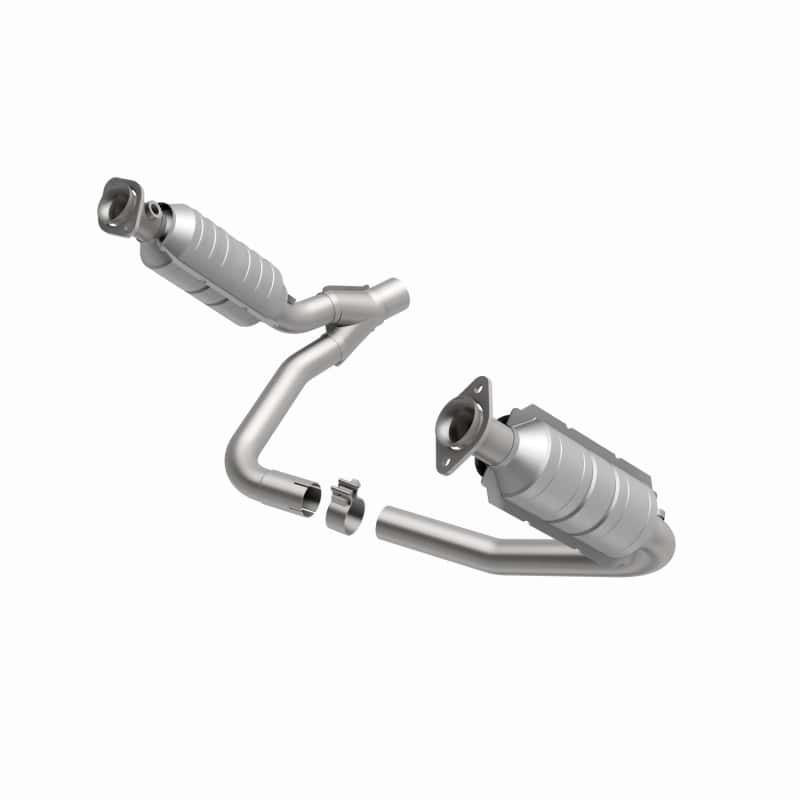 Magnaflow — MagnaFlow 06 Mitsubishi Raider Catalytic Converter DF (California)
California - view 7