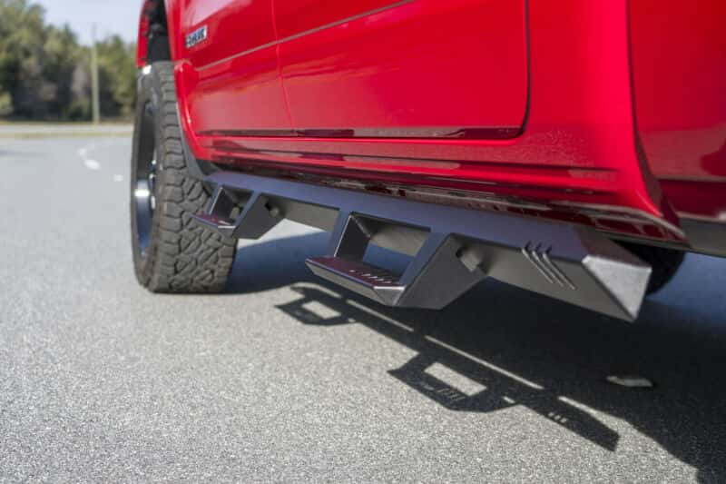 N-Fab — N-Fab EPYX 2019 Dodge RAM 1500 Crew Cab - Cab Length - Tex. Black
EpYx 19-25Ram15CrwTX - view 4