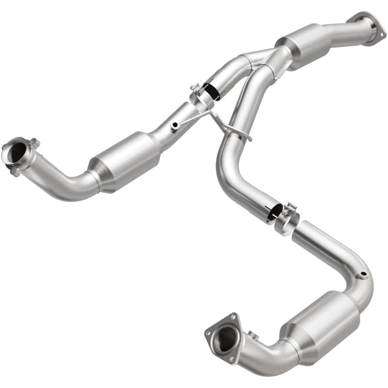 Magnaflow — Magnaflow 12-14 Chevrolet Silverado 2500 HD 6.0L Direct Fit Converter
California - view 2