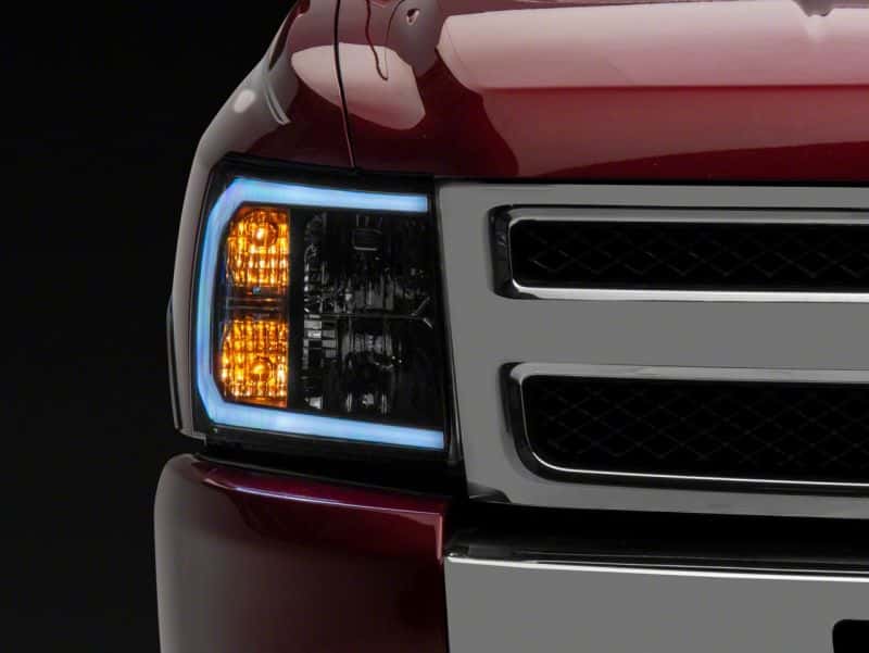 Raxiom — Raxiom 07-13 Chevrolet Silverado 1500 Axial Series Headlights w/ LED Bar- Blk Housing (Clear Lens)
Headlights - view 6