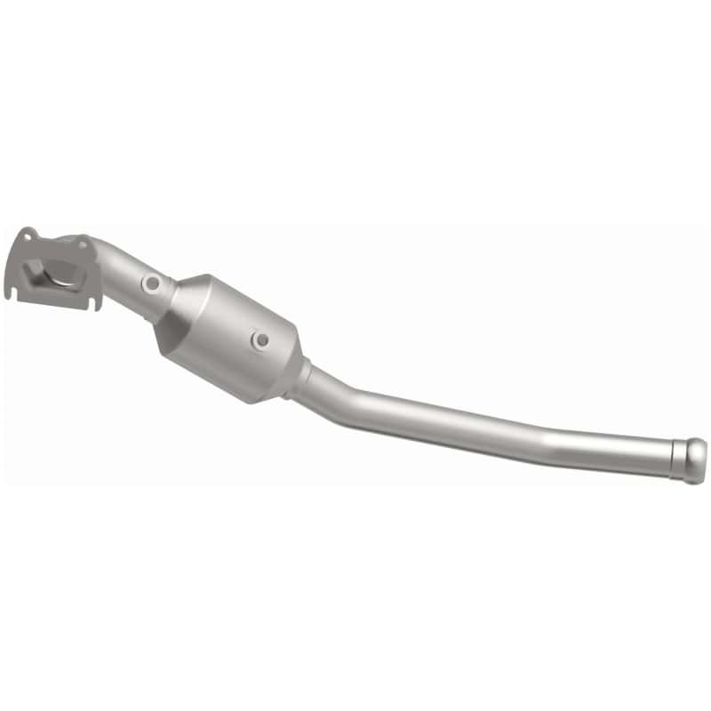 Magnaflow — MagnaFlow Converter Direct Fit 13-18 Dodge Durango 3.6L V6 / 13-18 Jeep Grand Cherokee 3.6L V6
OEM Grade
OEM - view 5