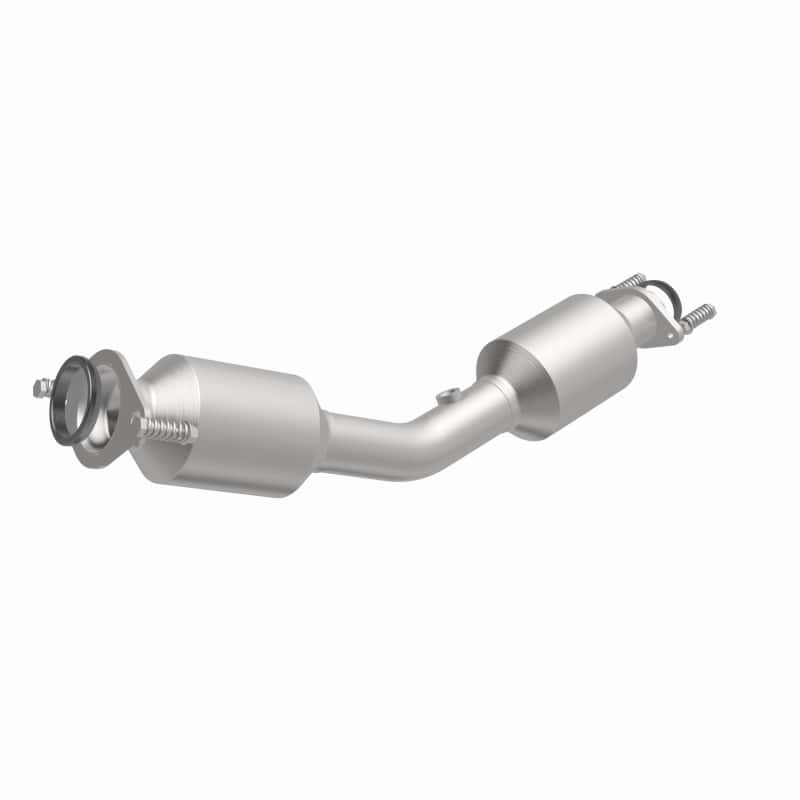 Magnaflow — MagnaFlow DF Conv 2018 Nissan Versa 1.6L
California - view 2