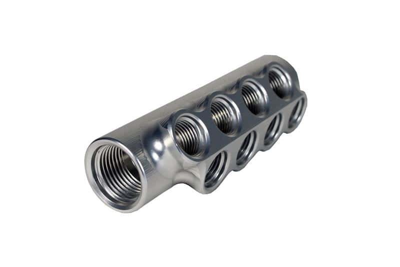 Aeromotive — Aeromotive Fuel Distribution Log (10-Ports) (2) -10 AN/(8) -6 AN
Fuel Rail/Log - view 3