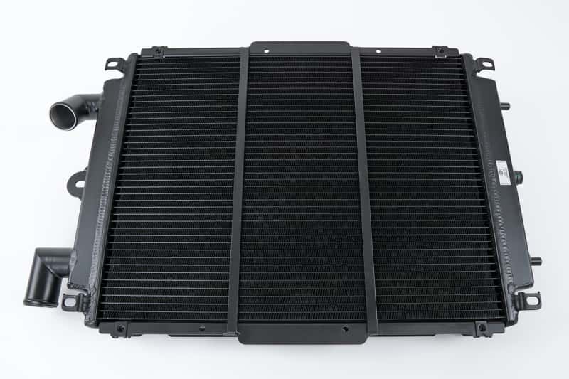 CSF — CSF Ferrari F355 High Performance All-Aluminum Radiator - Right
CSF Radiator RH - view 3