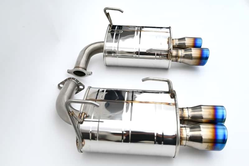 Invidia — Invidia 22+ Subaru WRX Q300 3.5in. Rolled Dual Wall T.I Tip Axle-back Exhaust - view 2