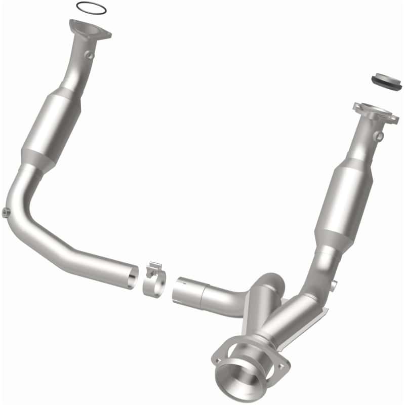 Magnaflow — MagnaFlow Conv DF 2007-2008 Cadillac Escalade 6.2L
California - view 31