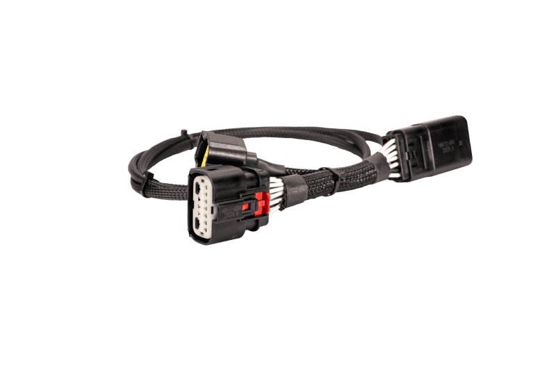 Fleece Performance — Fleece Performance 2019 Ford F-250/F-350 6.7L Power Stroke Charging Circuit Harness
Harness Pigtail - view 1
